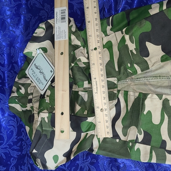 NWT 🪖 Pet Cargo Jacket - Dog Classic Camo Military Fatigues w/ Hood Size Medium - Picture 9 of 16